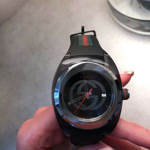 Gucci rubber watch